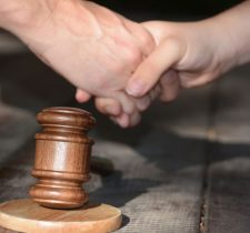 Ugoda rozwodowa: Szybki rozwód? Jak zawrzeć ugodę? Poradnik prawny