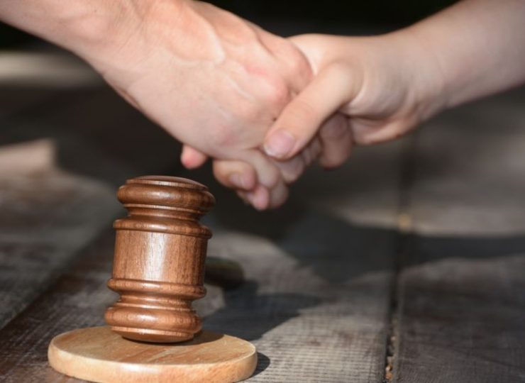 Ugoda rozwodowa: Szybki rozwód? Jak zawrzeć ugodę? Poradnik prawny