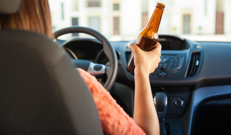 Czy jazda po alkoholu zawsze jest przestępstwem? [wyjaśniamy]